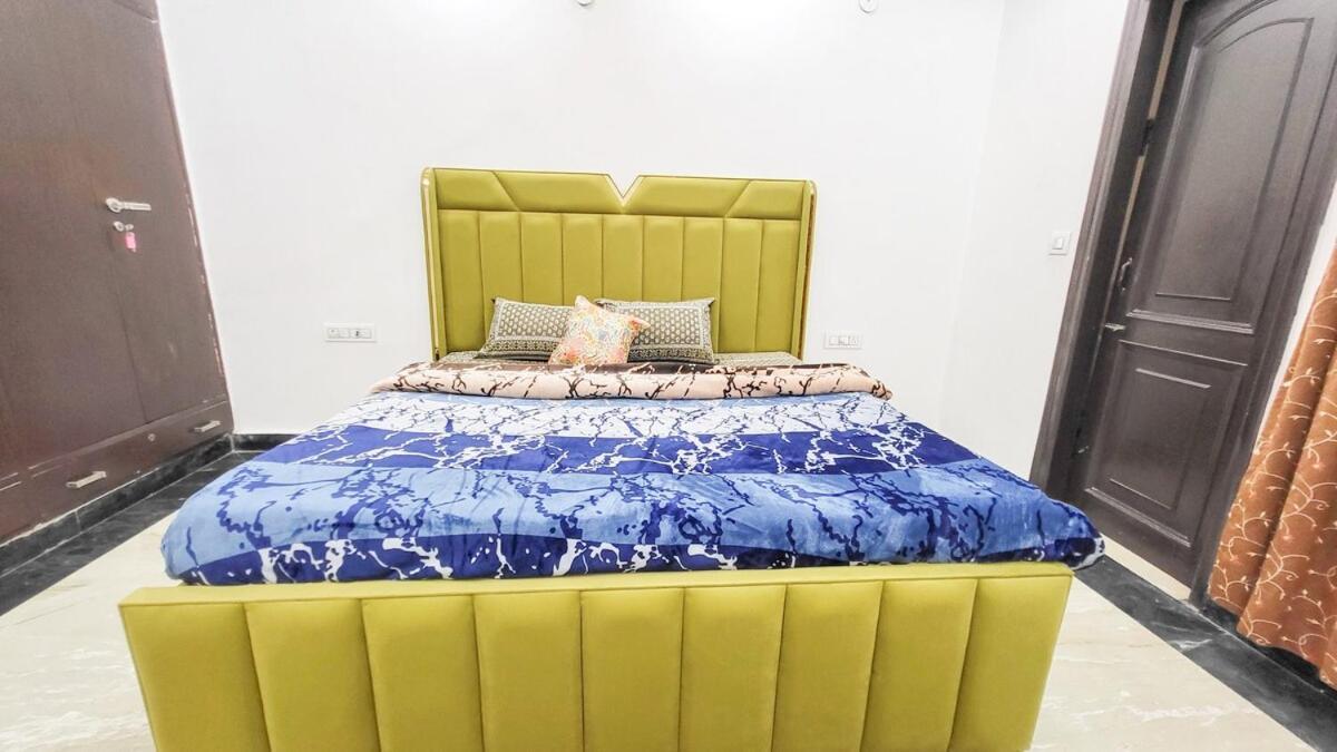 Vacationbuddy 3 Bedroom Paschim Vihar Jwala Heri