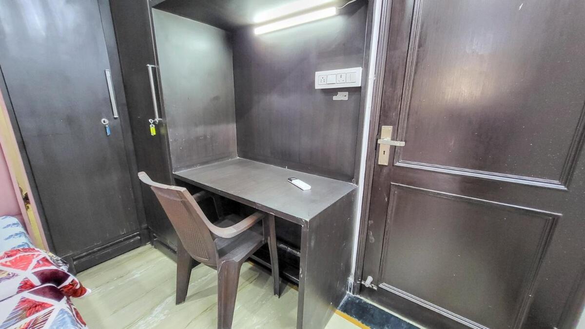 Vacationbuddy 3 Bedroom Paschim Vihar Jwala Heri * New Delhi
